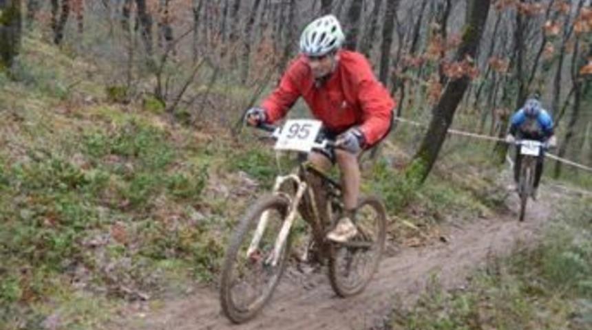 Yağmur, &Ccedil;amur, Kar Engel Olamadı