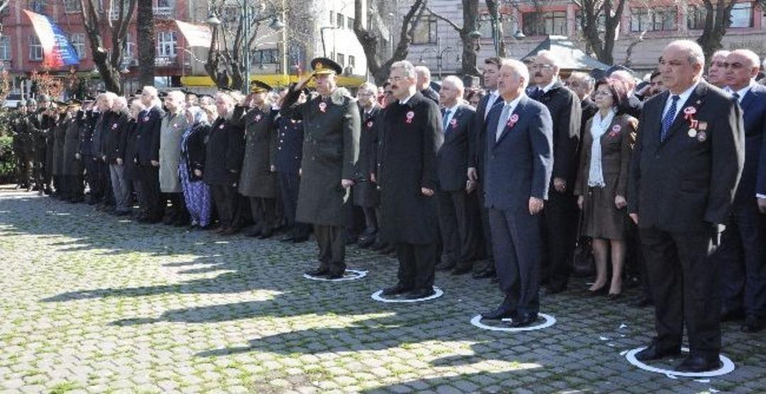 &Ccedil;anakkale Zaferi&rsquo;nin 98. Yıld&ouml;n&uuml;m&uuml; Kutlandı