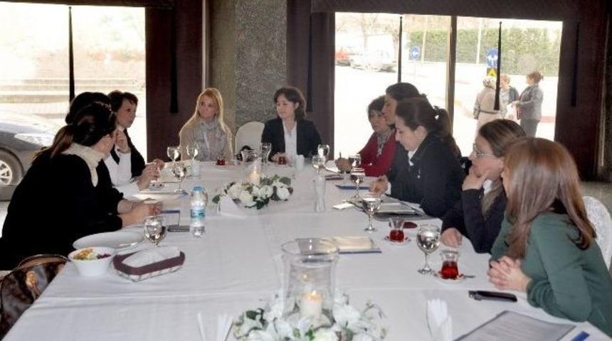 Kadın Girişimcilere İşkur Projesi Anlatıldı
