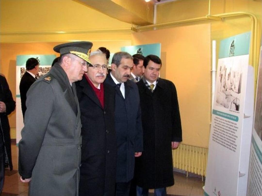 Sivas&rsquo;ta &ldquo;&ccedil;anakkale Deniz Zaferi&rsquo;nin&rdquo; Yıl D&ouml;n&uuml;m&uuml; Nedeniyle &Ccedil;eşitli Etkinlikler D&uuml;zenlendi.