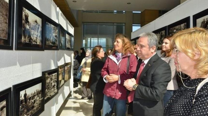 Konyaaltı&rsquo;nda &ldquo;bir H&uuml;rriyet T&uuml;rk&uuml;s&uuml; &Ccedil;anakkale&rdquo; Fotoğraf Sergisi A&ccedil;ıldı