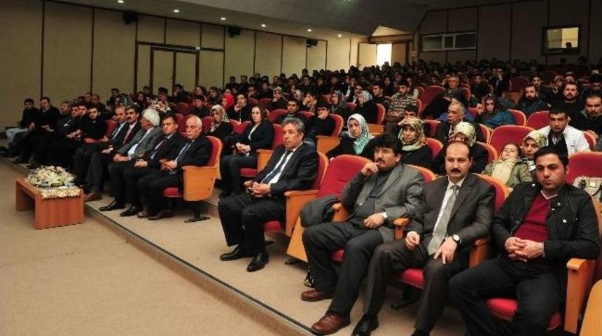 Van&rsquo;da "mehmed Akif&rsquo;i Anma Ve &Ccedil;anakkale Şehitleri&rdquo; Paneli