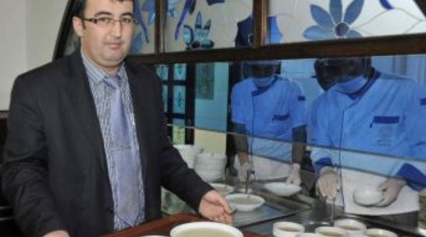 Sel&ccedil;uk&rsquo;ta Men&uuml;, &ldquo;buğday &Ccedil;orbası, Hoşaf Ve Ekmek&rdquo;