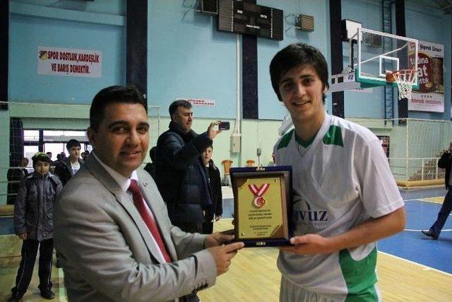 Yeşilgiresun Belediyespor Şampiyonluğunu İlan Etti