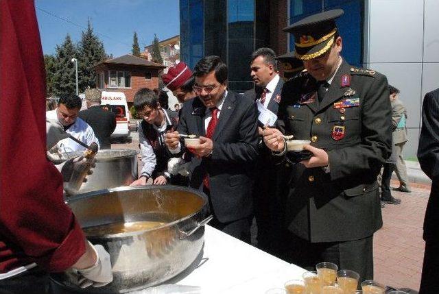 Burdur’da 18 Çanakkale Zaferi Ve Şehitleri Anma Günü Töreni