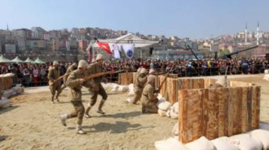 Hali&ccedil;&rsquo;in Kıyısına &Ccedil;anakkale Savaşı Platosu Kuruldu