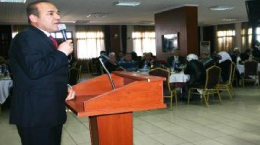 Başkan S&ouml;zl&uuml; Şehit Aileleri Ve Gaziler Onuruna Yemek Verdi