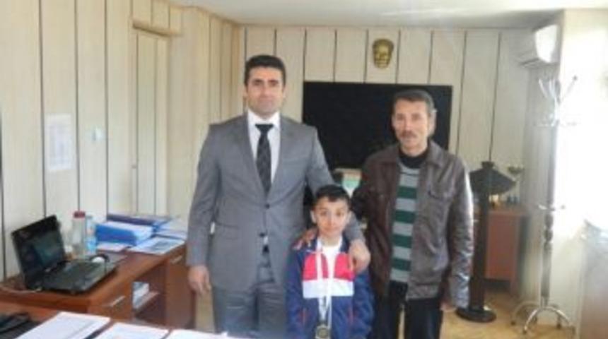 Bing&ouml;ll&uuml; Kayak&ccedil;ıdan T&uuml;rkiye Birinciliği