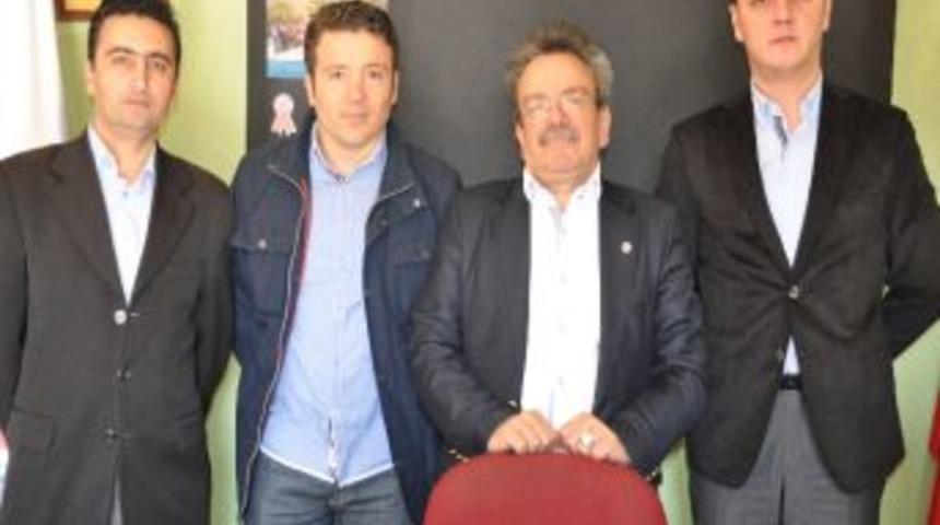 Ak Parti&rsquo;den Sakatlar Derneği&rsquo;ne Ziyaret