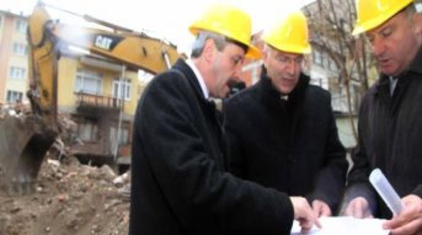 Musa Kazım Caddesi Yenileniyor