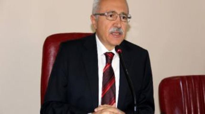 Vali Z&uuml;beyir Kemelek&rsquo;ten &Acirc;şık Veysel&rsquo;in &Ouml;l&uuml;m Yılı Mesajı