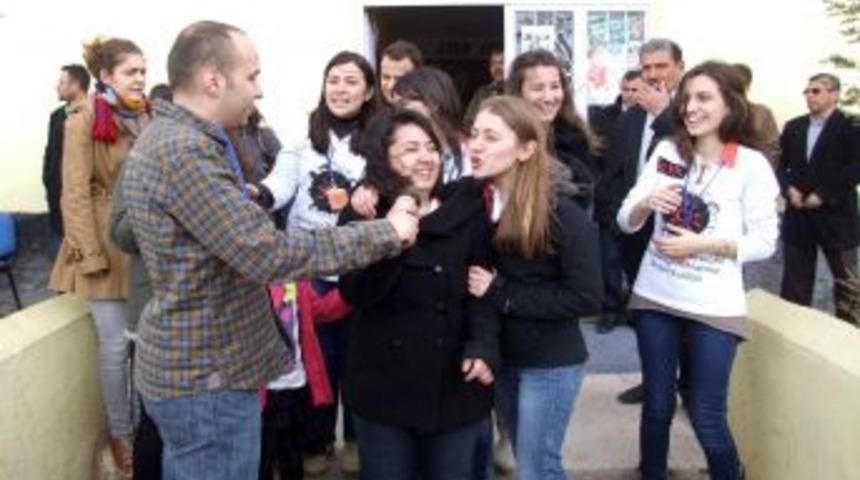 Marmara &Uuml;niversitesi'nden Boğazlıyan'a K&uuml;t&uuml;phane