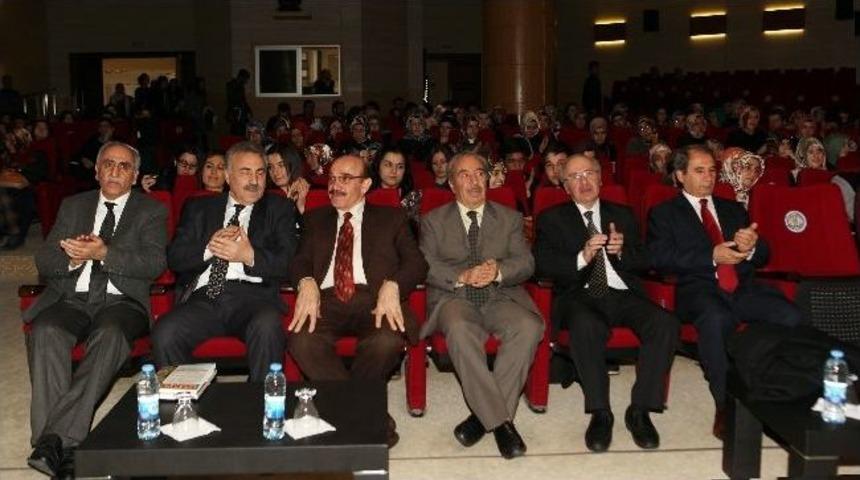 Akg&uuml;l, &ldquo;batılı Olmak Veya Batıda Yaşamak İle Medeni Olunmaz&rdquo;