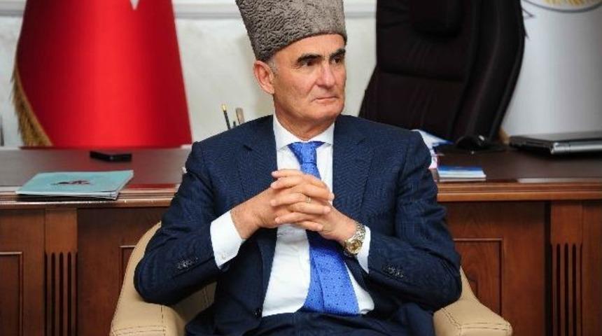 Başkan Yılmaz&rsquo;a Atat&uuml;rk Kalpağı