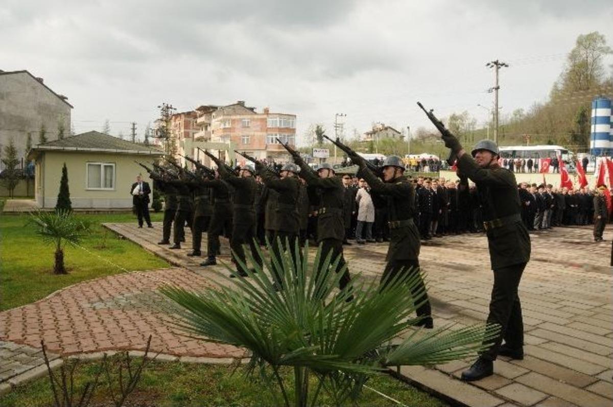 &Ccedil;anakkale Zaferi&rsquo;nin 98. Yıl D&ouml;n&uuml;m&uuml;