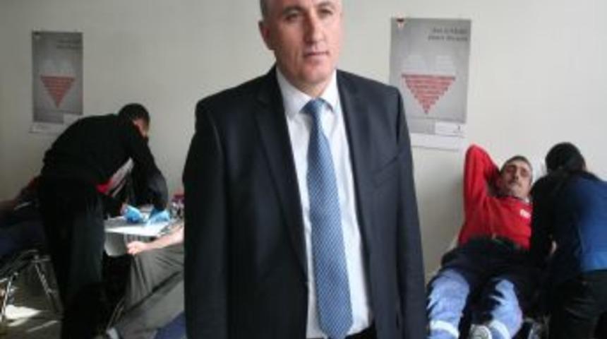 Şehit Ve Gazi Ailelerinden Kan Bağışı