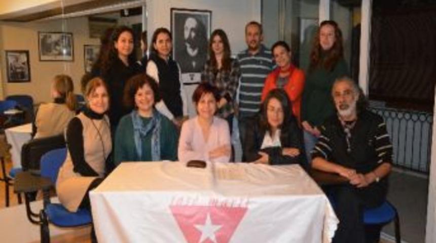 İzmir-k&uuml;ba Dostluk Ve Sempati K&ouml;pr&uuml;s&uuml; Kurulacak