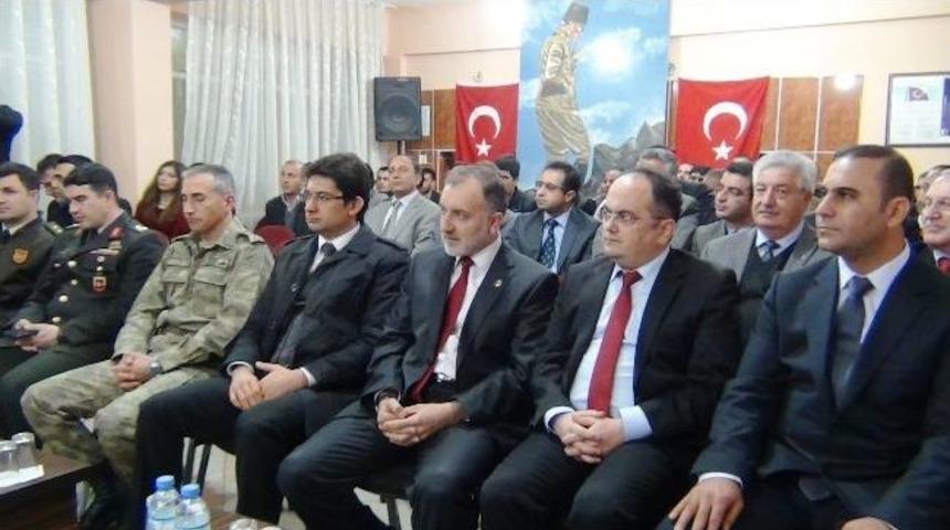 Erciş&rsquo;te H&uuml;k&uuml;ml&uuml;ler &Ccedil;anakkale Zaferini Kutladı