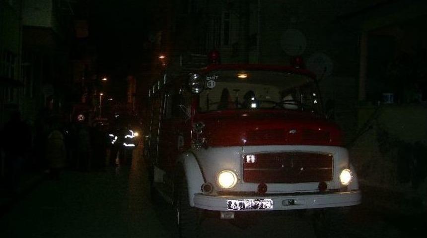 Karam&uuml;rsel'de Yangın Paniği