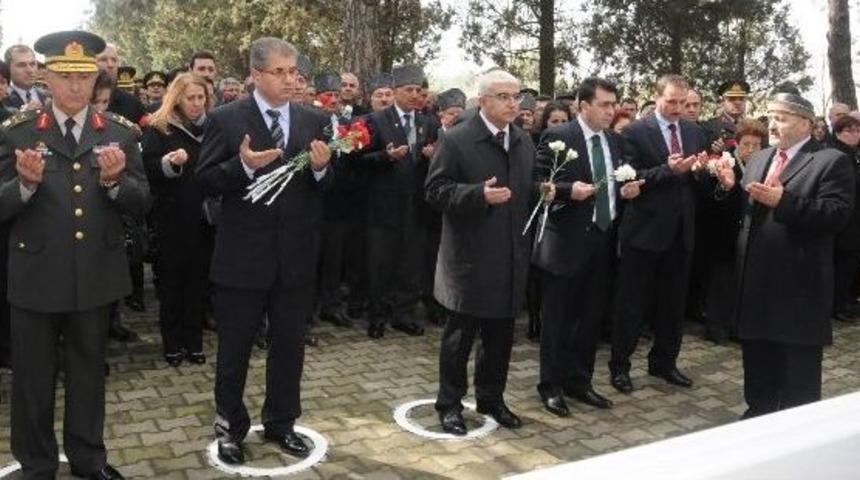 &Ccedil;orlu Şehitliği`nde Duygu Y&uuml;kl&uuml; T&ouml;ren