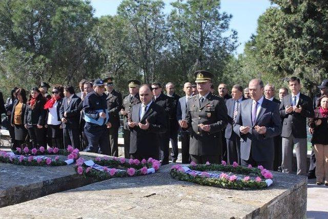 Urla Çanakkale Şehitlerini Andı