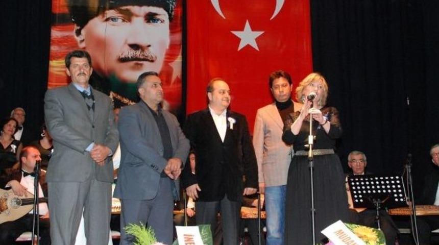 İdealist Demokratlardan M&uuml;zik Ziyafeti