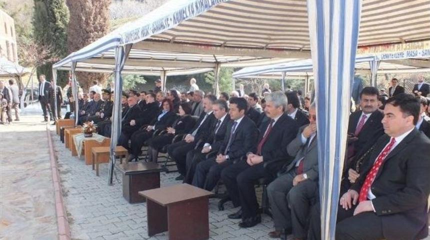 Karatepe Şehitleri Dualarla Yad Edildi