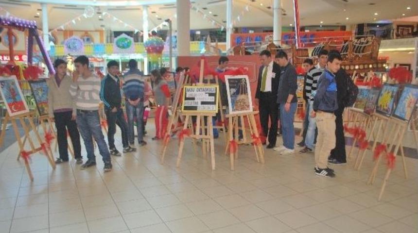 Şehitler G&uuml;n&uuml; Ve &Ccedil;anakkale Zaferi Resim Sergisi A&ccedil;ıldı