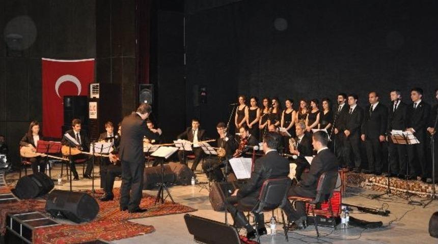 Tarsus&rsquo;lular &lsquo;&ccedil;anakkale T&uuml;rk&uuml;leri&rsquo; İle Duygulandı