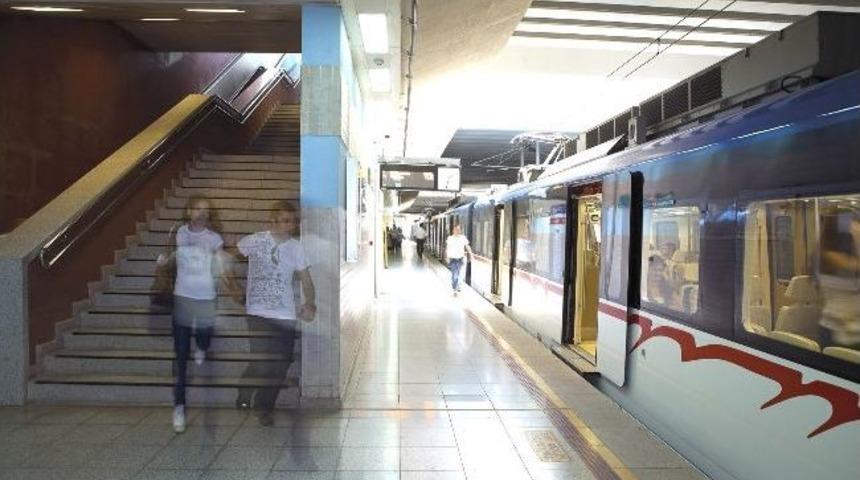 İzban, Yolcusunu Kendisi Buldu