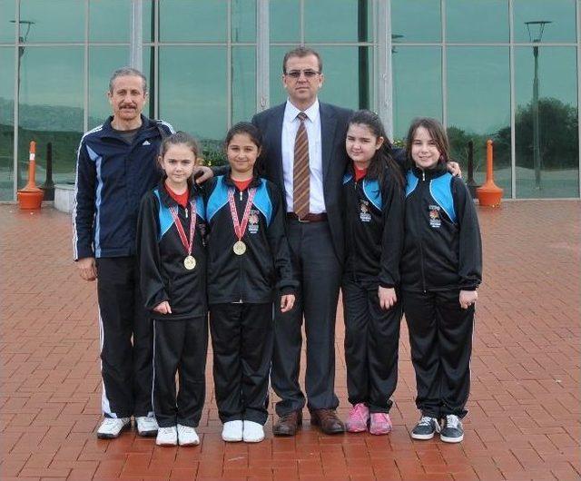 &Ouml;demiş Zafer İlkokulu, İzmir 3. s&uuml; Oldu 1