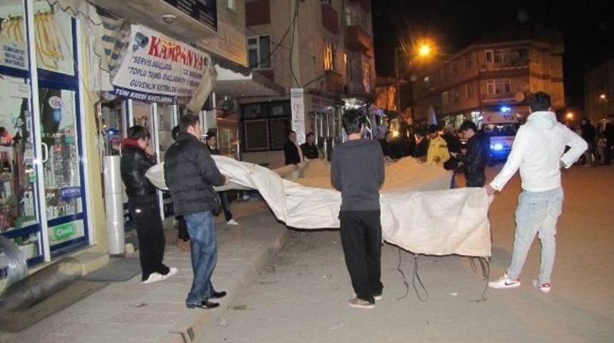 &Ccedil;atıda İntihar Şov