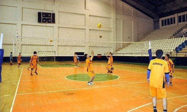 Türkiye nin En Genç Profesyonel Voleybol Sporcuları Şırnak’ta 1