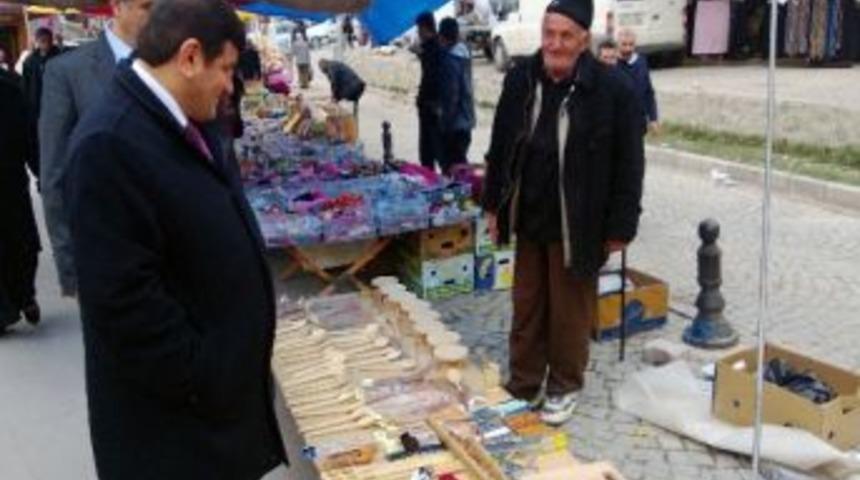 Vali Mayda Halk Pazarında İncelemelerde Bulundu