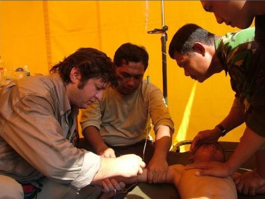 Coşkun'a Yılın Doktoru &Ouml;d&uuml;l&uuml;