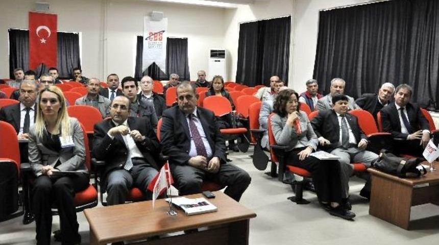 Belediye Personeline &ldquo;dış Mekan S&uuml;s Bitkileri&rdquo; Eğitimi