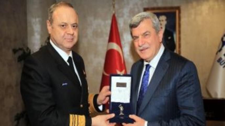 Donanma Komutanı'ndan Başkan'a Ziyaret