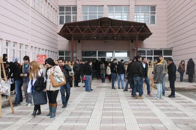 Ak Gen&ccedil;lerden Anma Programı 2