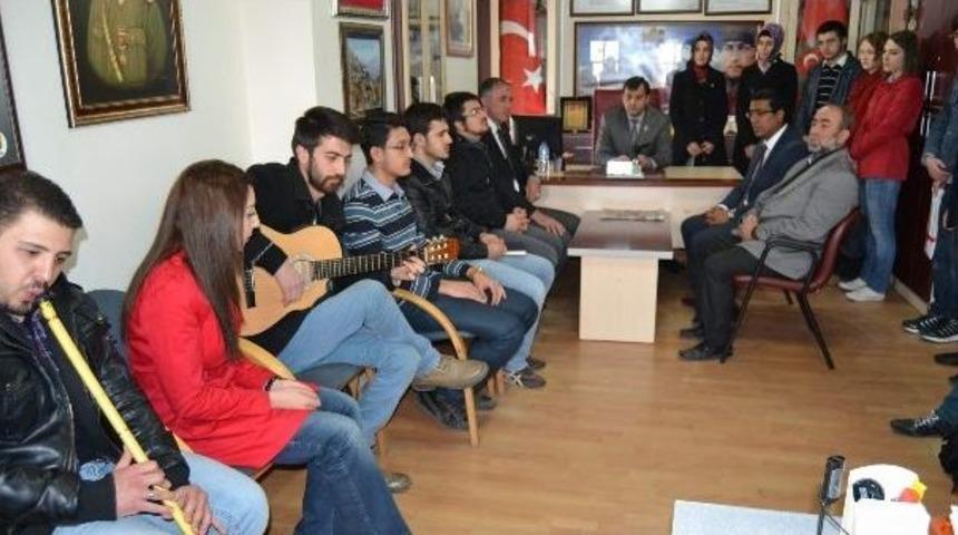 K&ouml;k - Bir Eğitim Ve K&uuml;lt&uuml;r Derneğinden Harp Malul&uuml; Gaziler, Şehit Dul Ve Yetimleri Derneğine Ziyaret