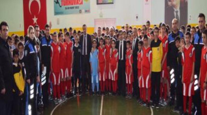 Malatya'da Futsal Turnuvası Başladı