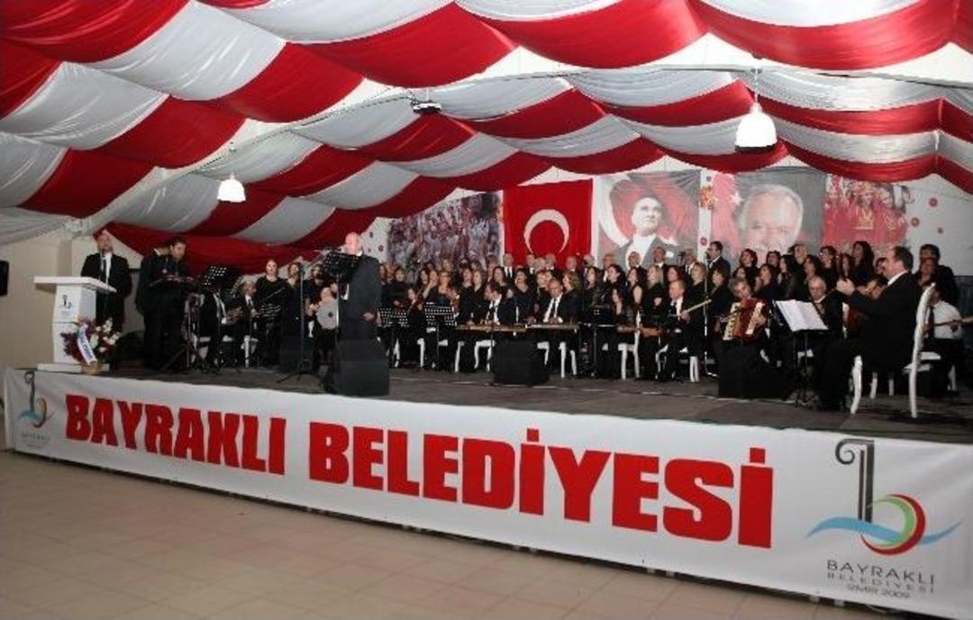 Bayraklı Kırmızı-beyaz