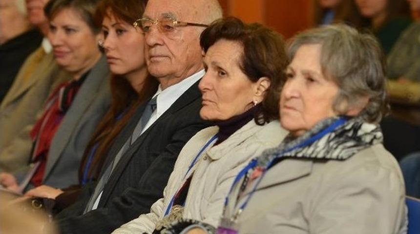 Sağlıklı Yaşlanmaya Yerel Y&ouml;netim Eli