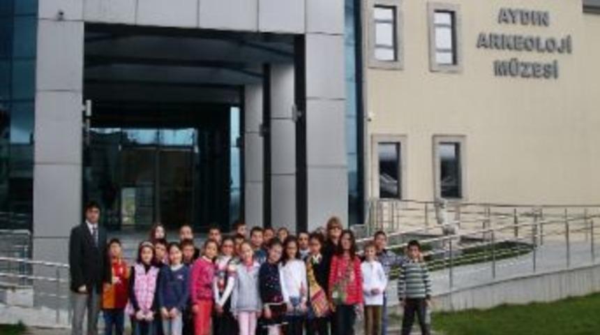 S&ouml;ke Belediyesi&rsquo;nden &Ouml;ğrencilere Bir K&uuml;lt&uuml;r Turu Daha