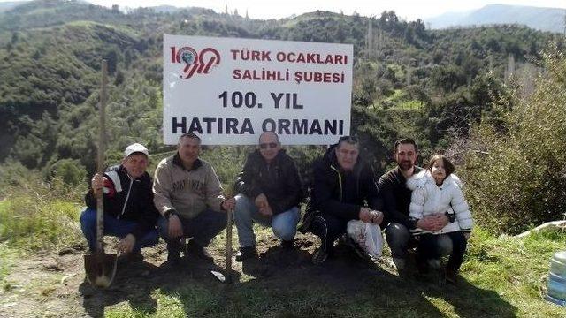 Salihli Türk Ocağı 100. Yıl Hatıra Ormanı’na Çam Fidanı Dikildi 1