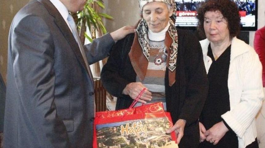 Vali Lekesiz: "yaşlıların Tecr&uuml;beleri Dikkate Alınmalı"