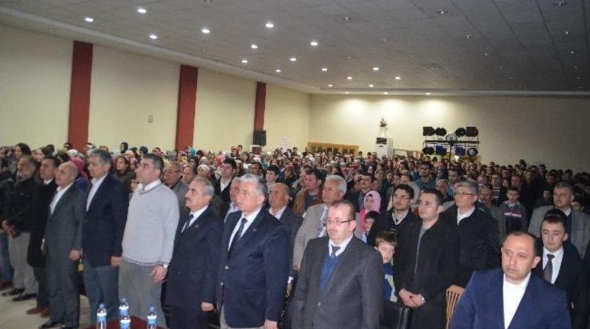 Tosya&rsquo;da &Ccedil;anakkale Ruhu Konulu Tiyatro Oyunu Sahnelendi