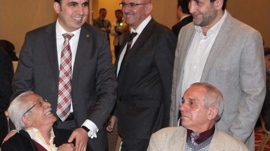 Sel&ccedil;uklu Belediyesi Yaşlıların Hizmetinde