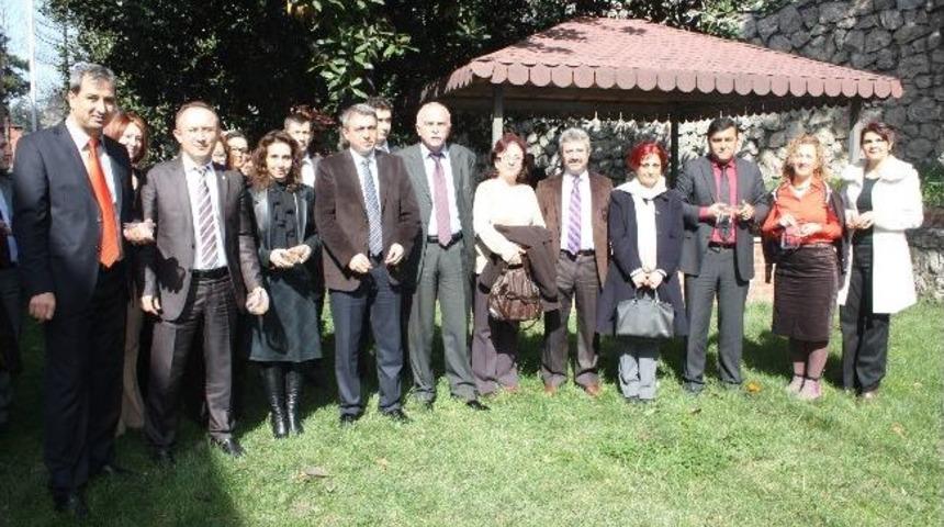 Halk Sağlığı M&uuml;d&uuml;rl&uuml;ğ&uuml; Kuruluş Yıld&ouml;n&uuml;m&uuml;n&uuml; Lokma Yiyerek Kutladı