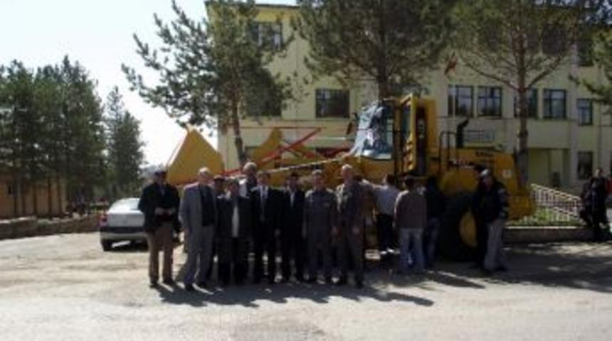 Yeni&ccedil;ubuk Belediyesi Ara&ccedil; Filosunu G&uuml;&ccedil;lendiriyor