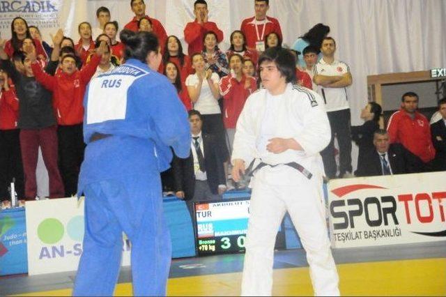 Judo Milli Takımında Osmangazi Fırtınası Esti